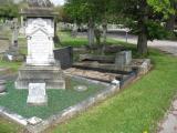 image of grave number 909402